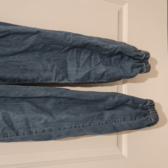 Size 2 Parisian Denim Jumpsuit - Picture 4 of 4